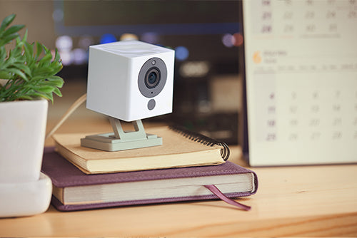 Čo je IP kamera a ako vám môže pomôcť v domácnosti?