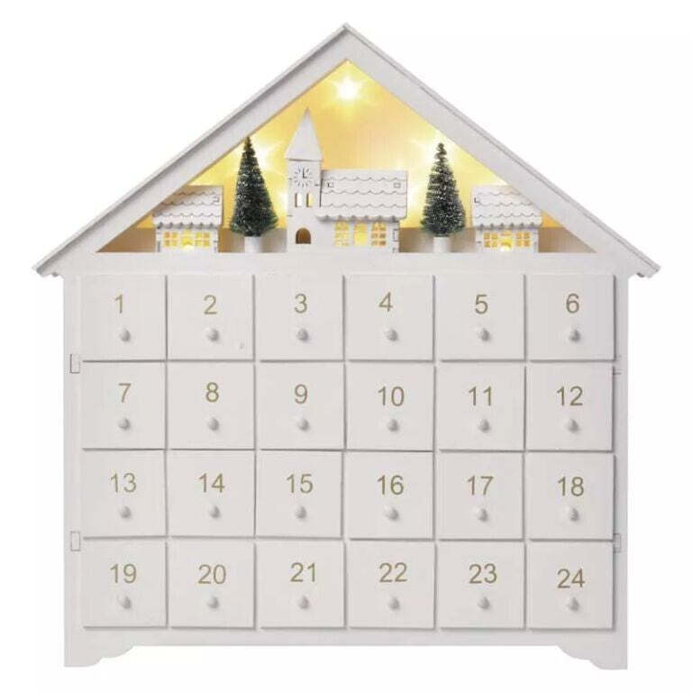 Drevený LED adventný kalendár Emos DCWW02, teplá biela, 35x33 cm POŠKODENÝ OBAL