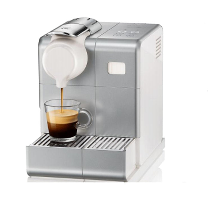 Kapsulový kávovar Nespresso De'Longhi EN560.S