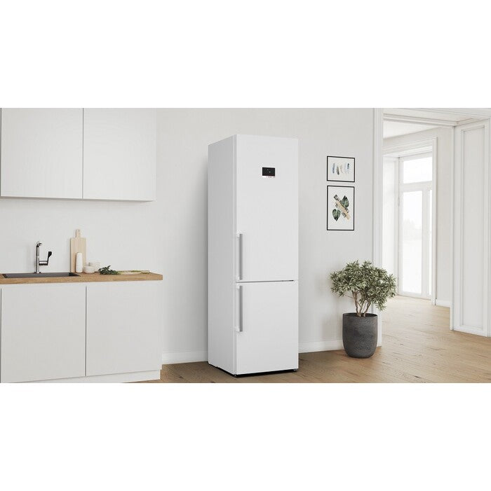 Kombinovaná chladnička s mrazničkou dole Bosch KGN397WCT