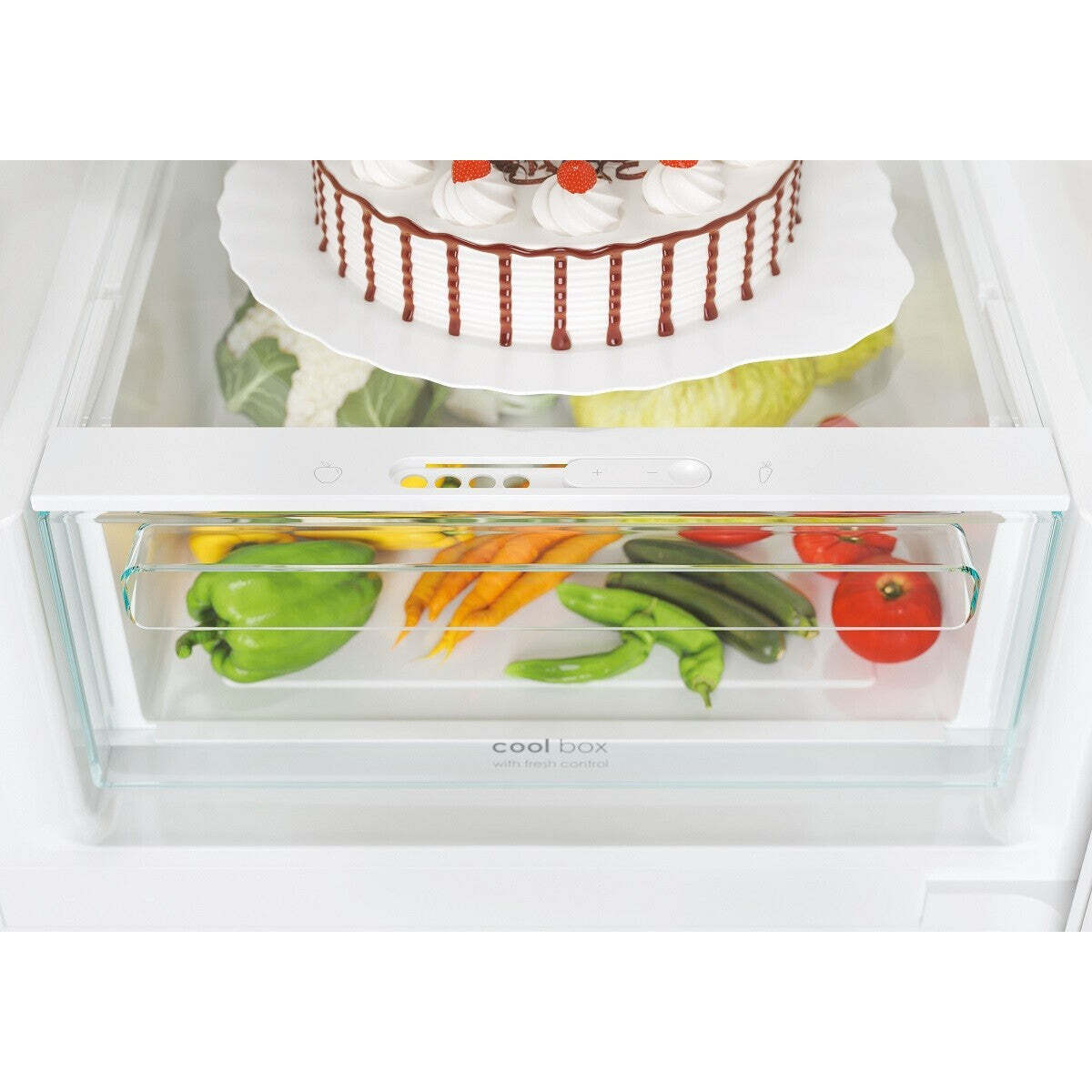 Kombinovaná chladnička s mrazničkou dole Candy CCE4T620EB