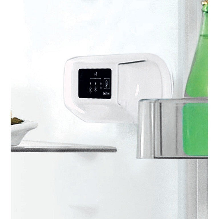 Kombinovaná chladnička s mrazničkou dole Indesit LI7 S2E S